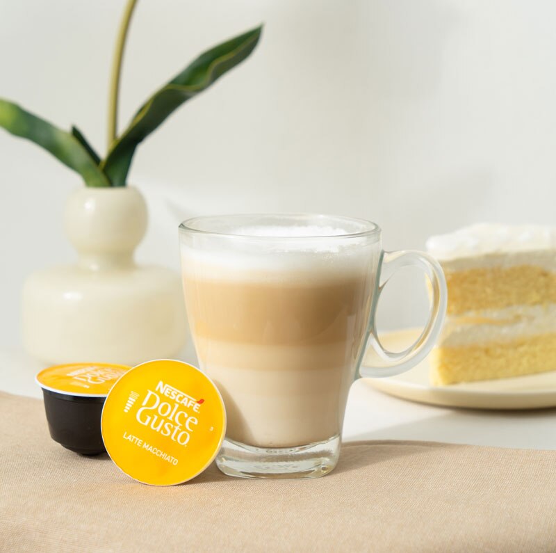 Hot Coconut Latte Macchiato